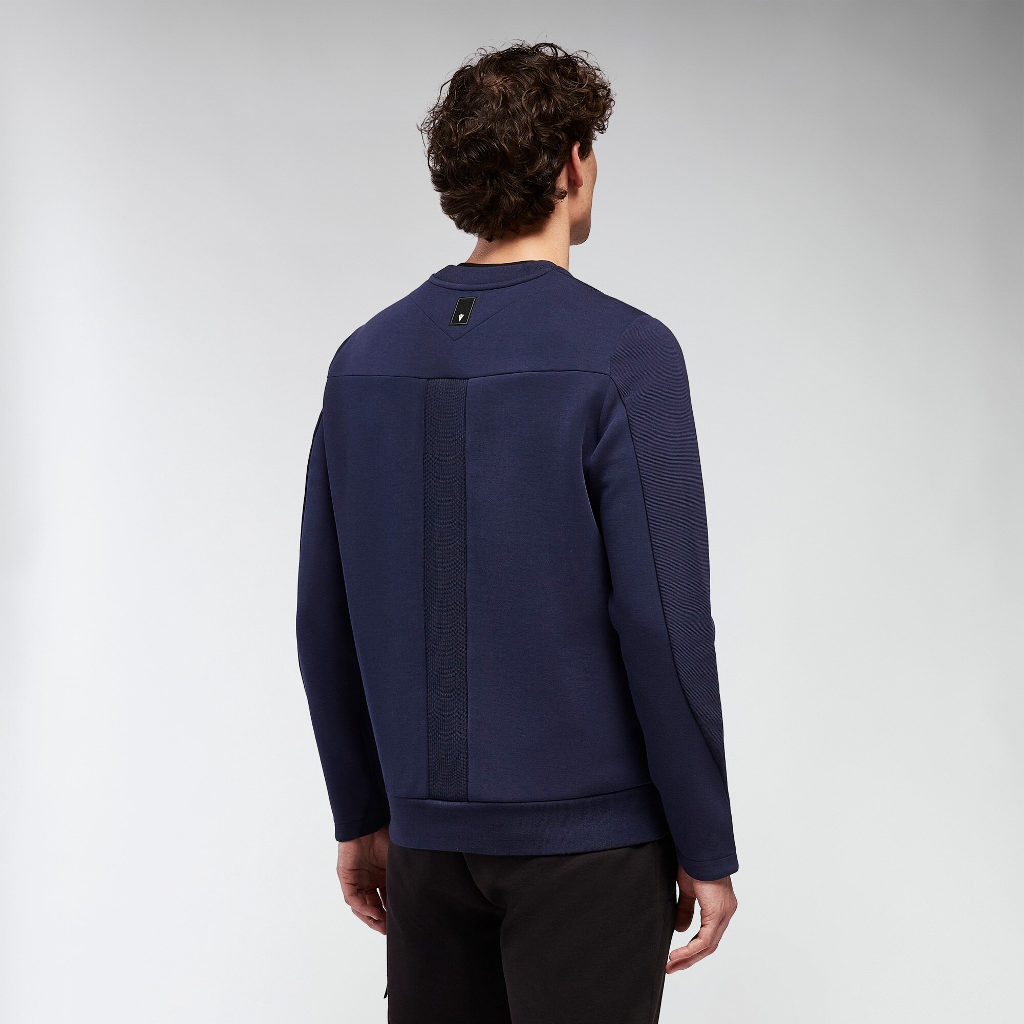 SUDADERA MOONCREST R-NECK NAV/LNAV