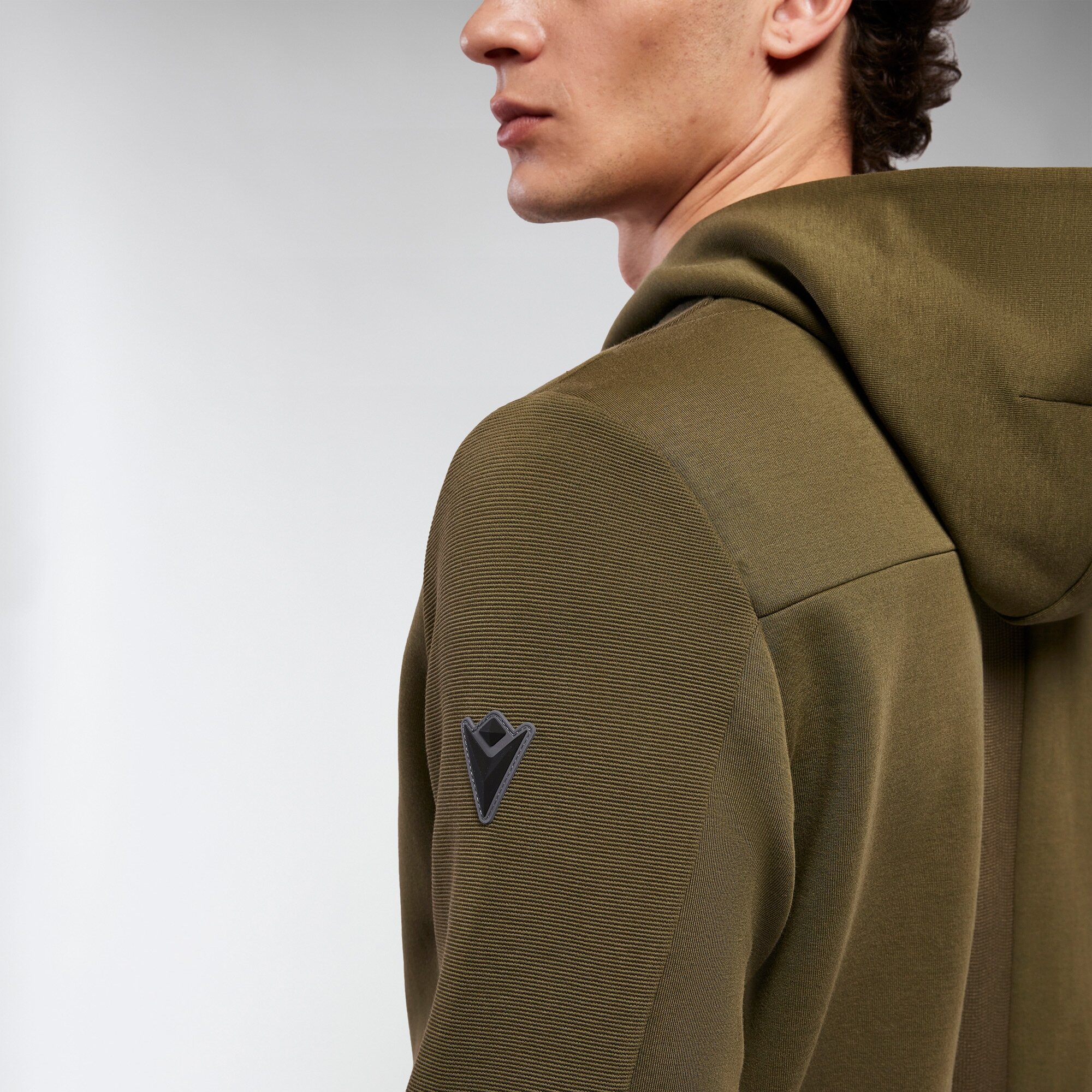 CHAQUETA MIDNIGHT HOODED MGRN/LMGRN
